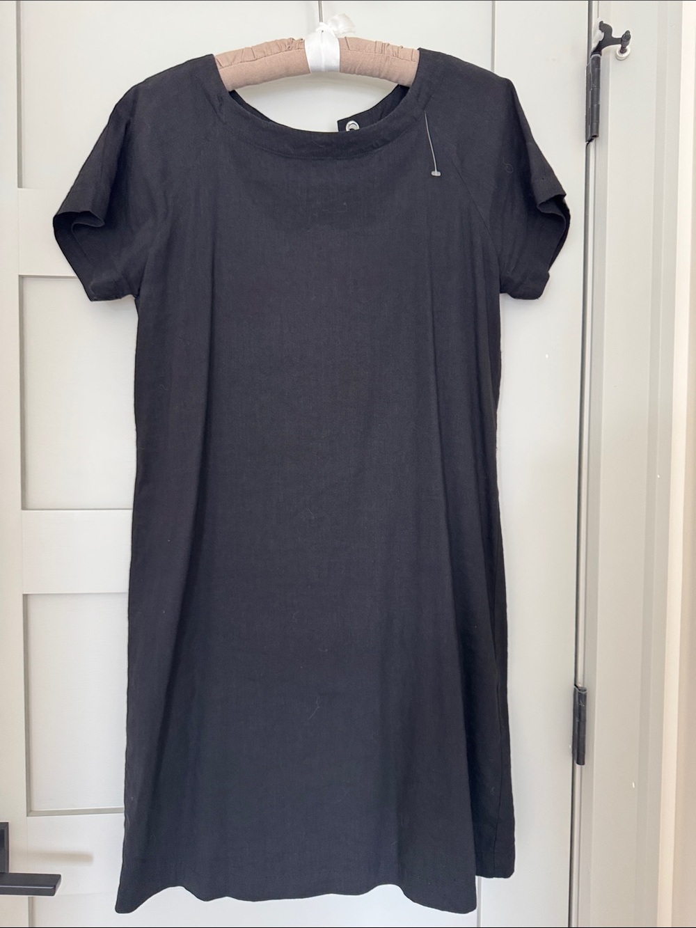 Theory Black Short-Sleeve Shift Tunic Length 35”